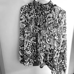 Black and white paisley blouse XL